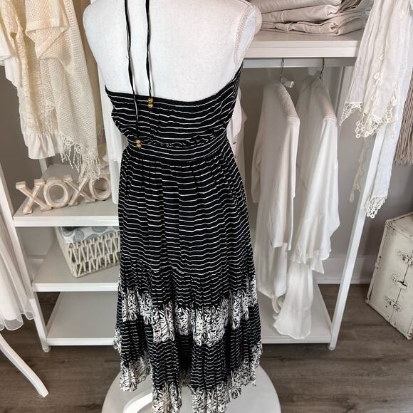 Gap Sz. 0 Women's Black halter dress, flowy, beachy, coastal. #1098 - Picture 7 of 9